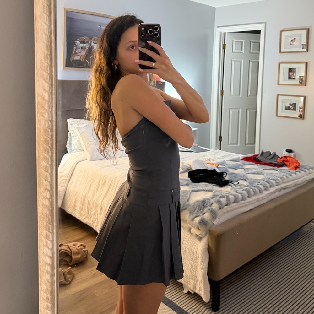 Gray Strapless pleated dress